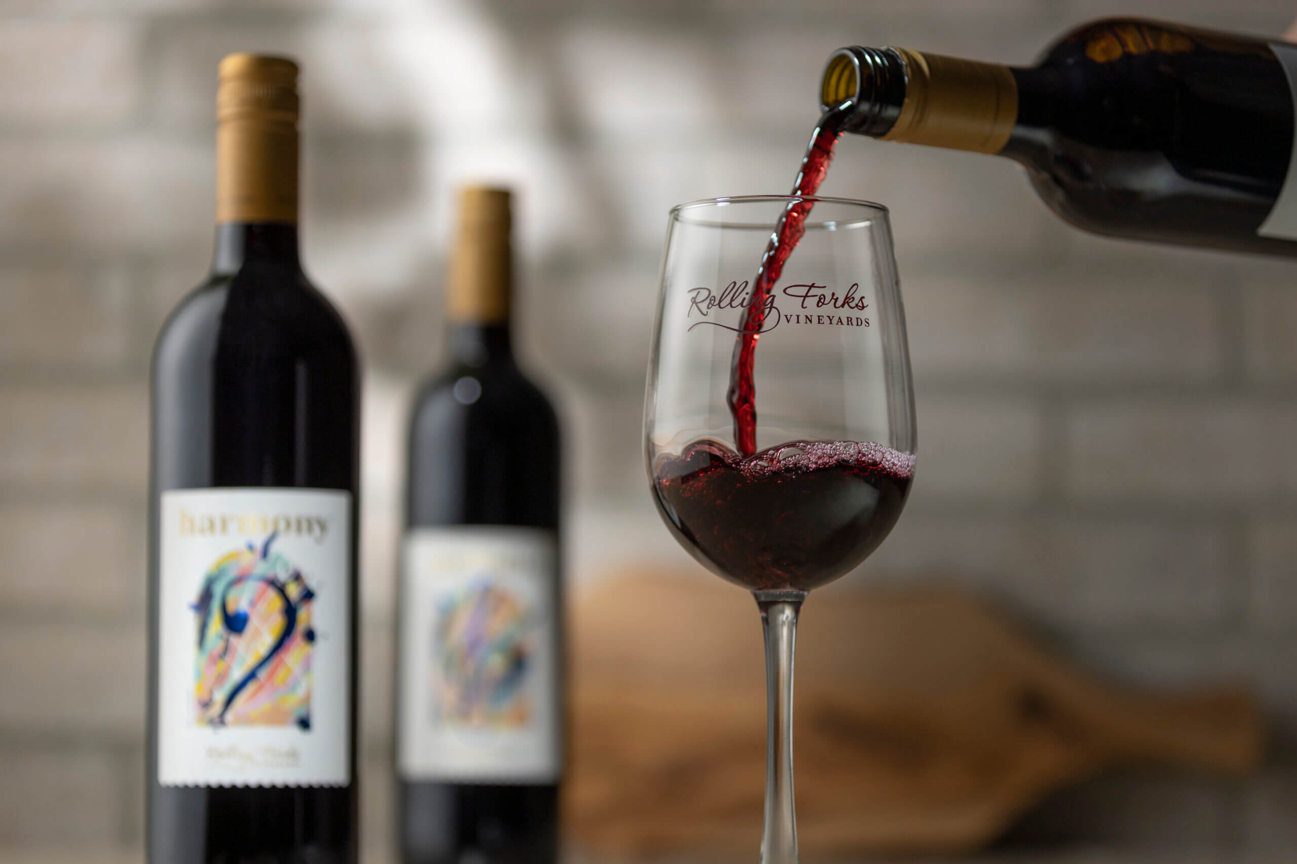 Rolling Forks Vineyards Red Wine makes a great gift